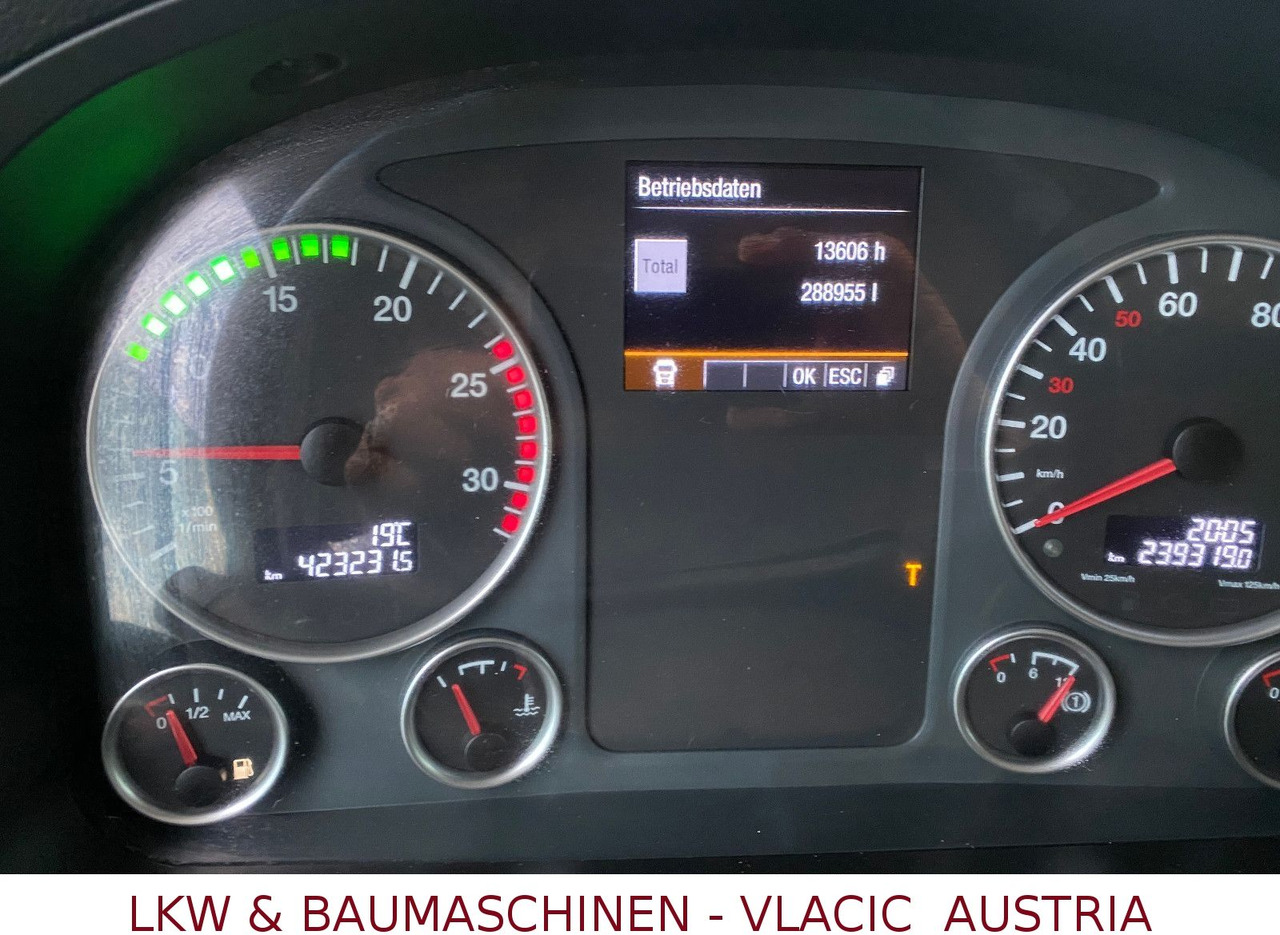 MAN 33.500 6x6 MIT KRAN PENZ - Rönkszállító teherautó, Darus autó: 3 kép. MAN 33.500 6x6 MIT KRAN PENZ - Rönkszállító teherautó, Darus autó: 3 kép.