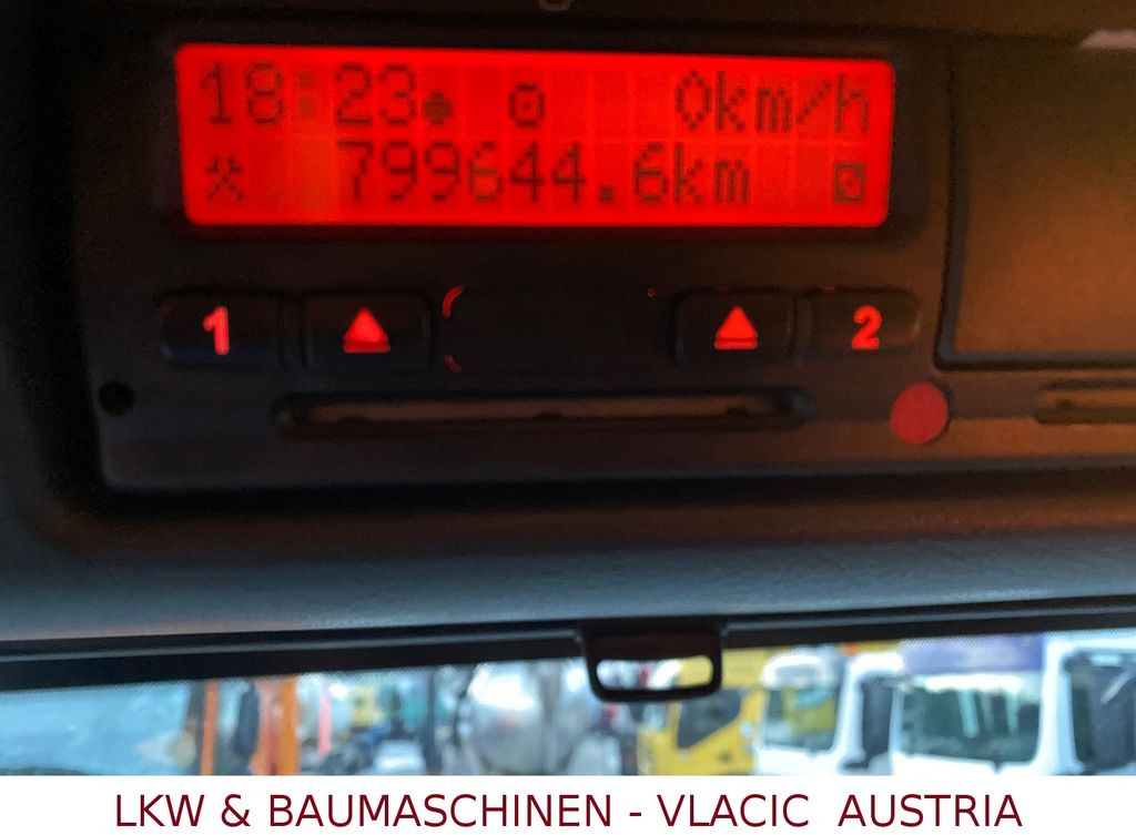 MAN TGS 26.400 Gastankwagen mit Pumpe und Wage22000L MAN TGS 26.400 Gastankwagen mit Pumpe und Wage22000L - Tartályos teherautó: 3 kép. MAN TGS 26.400 Gastankwagen mit Pumpe und Wage22000L MAN TGS 26.400 Gastankwagen mit Pumpe und Wage22000L - Tartályos teherautó: 3 kép.