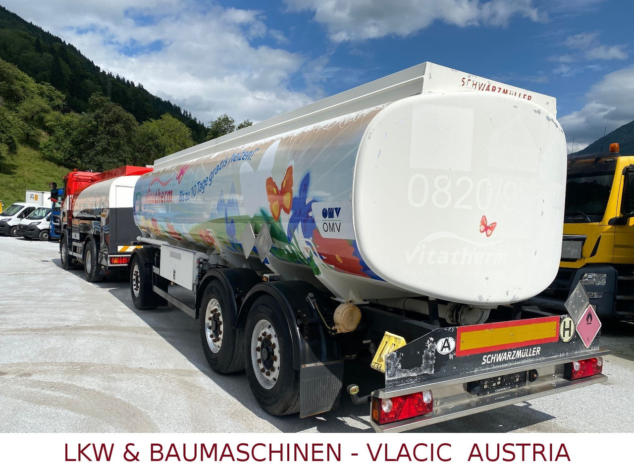Schwarzmüller Tank ADR Benzin/ Diesel 23430Liter - Tartályos pótkocsi: 4 kép. Schwarzmüller Tank ADR Benzin/ Diesel 23430Liter - Tartályos pótkocsi: 4 kép.