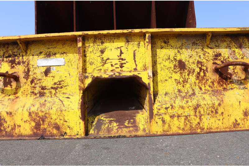 GAUSSIN Roll Trailler - Építőipari gépek: 5 kép. GAUSSIN Roll Trailler - Építőipari gépek: 5 kép.