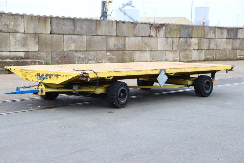 Miloco trailer 20ft container chassis - Építőipari gépek: 4 kép. Miloco trailer 20ft container chassis - Építőipari gépek: 4 kép.
