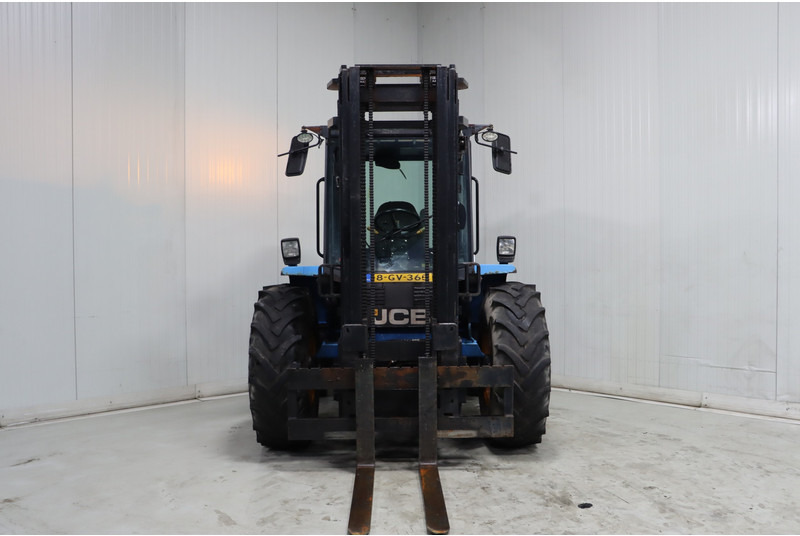 JCB 930-4 - Dízel targonca: 3 kép. JCB 930-4 - Dízel targonca: 3 kép.