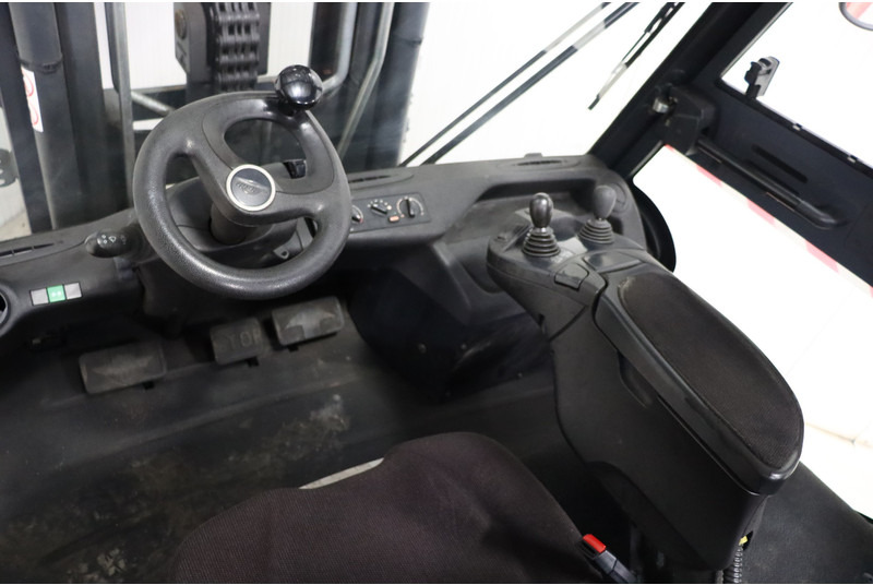 Linde H80D-03/1100 - Dízel targonca: 2 kép. Linde H80D-03/1100 - Dízel targonca: 2 kép.