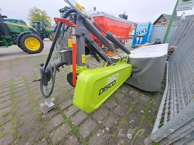 CLAAS Disco 360 - Fűkasza: 2 kép. CLAAS Disco 360 - Fűkasza: 2 kép.