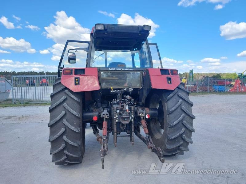 Case IH 5140 - Traktor: 3 kép. Case IH 5140 - Traktor: 3 kép.