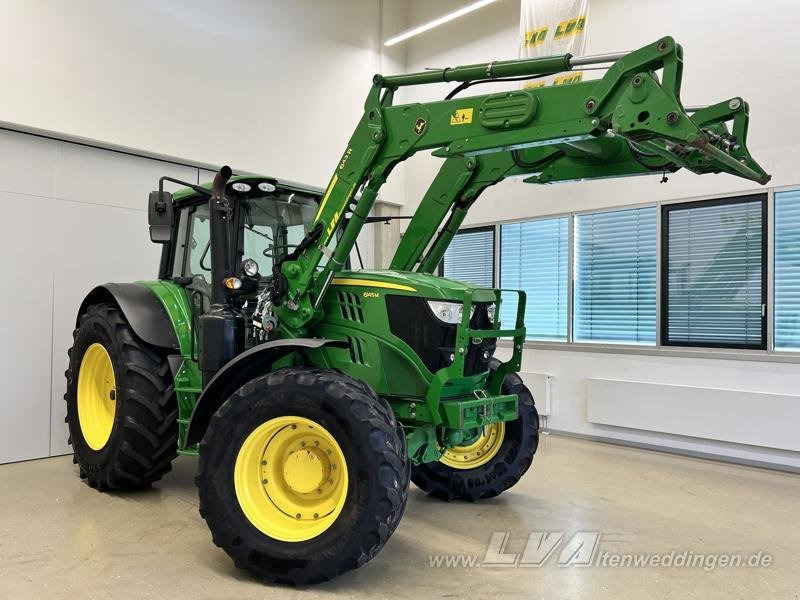 John Deere 6145M - Traktor: 2 kép. John Deere 6145M - Traktor: 2 kép.