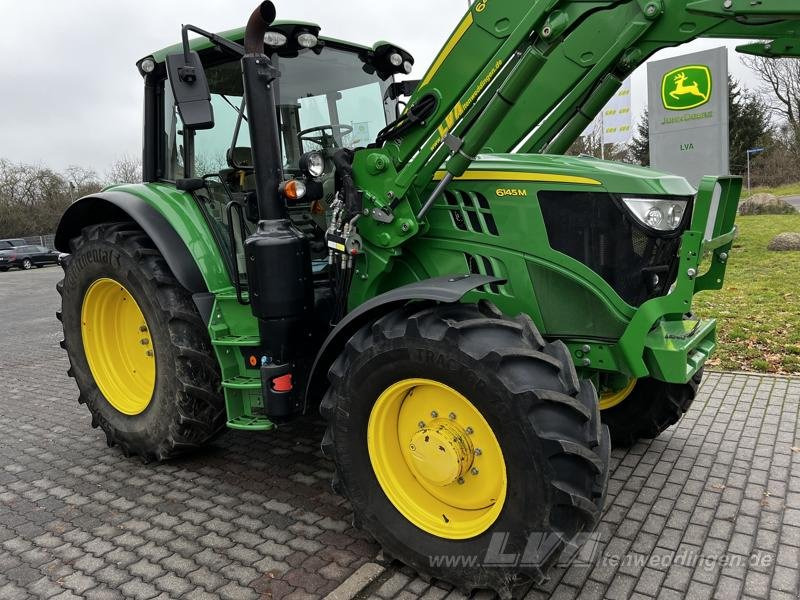 John Deere 6145M - Traktor: 3 kép. John Deere 6145M - Traktor: 3 kép.