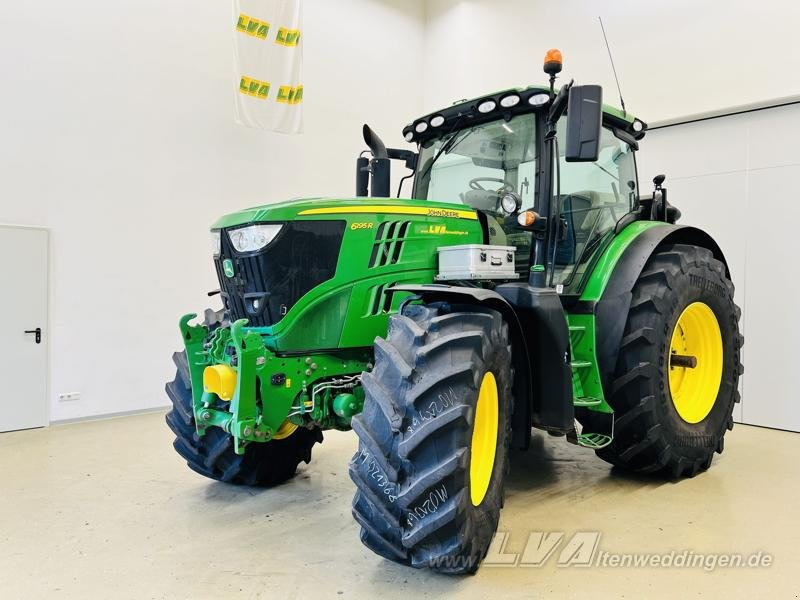 John Deere 6195R DirectDrive - Traktor: 2 kép. John Deere 6195R DirectDrive - Traktor: 2 kép.