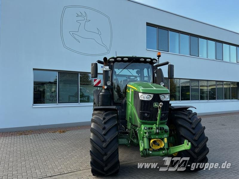 John Deere 6250R ULTIMATE CommandPro - Traktor: 2 kép. John Deere 6250R ULTIMATE CommandPro - Traktor: 2 kép.