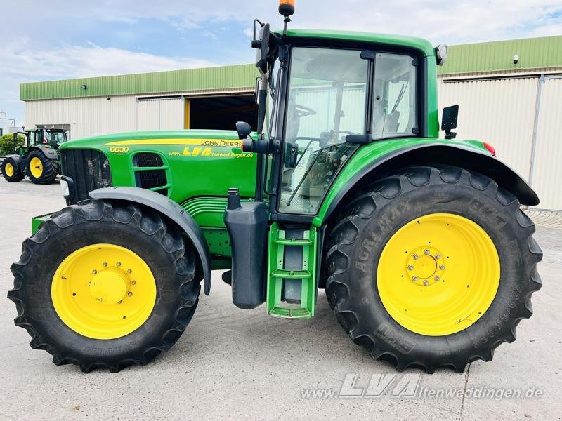 John Deere 6630 PREMIUM - Traktor: 5 kép. John Deere 6630 PREMIUM - Traktor: 5 kép.
