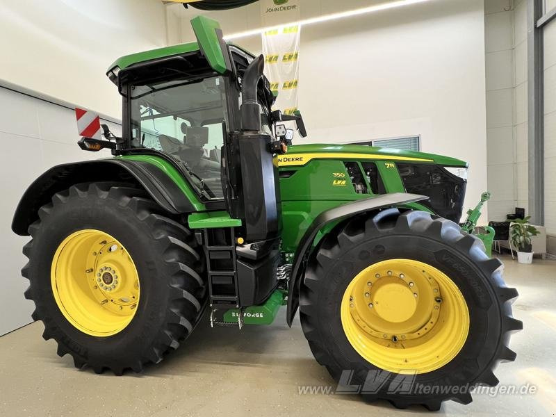 John Deere 7R 350 - Traktor: 4 kép. John Deere 7R 350 - Traktor: 4 kép.
