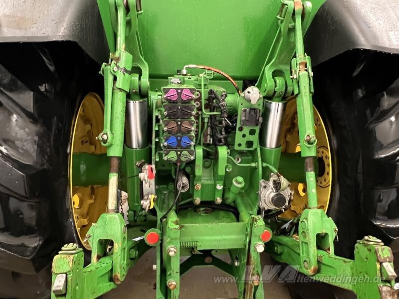 John Deere 8345R - Traktor: 5 kép. John Deere 8345R - Traktor: 5 kép.