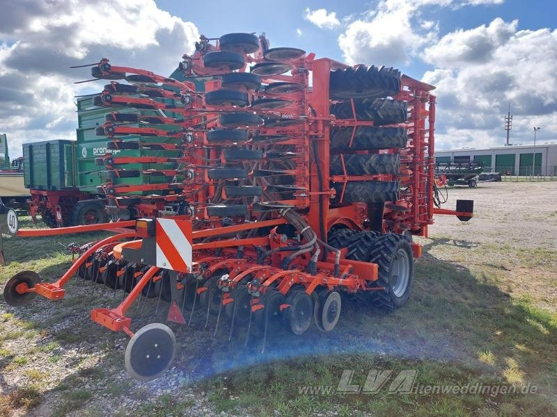 Kuhn Espro 6000R - Szemenkénti vetőgép: 5 kép. Kuhn Espro 6000R - Szemenkénti vetőgép: 5 kép.