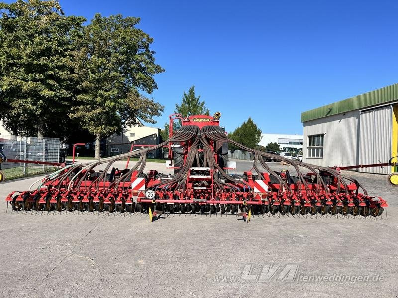 Väderstad SPIRIT ST 900 S - Szemenkénti vetőgép: 4 kép. Väderstad SPIRIT ST 900 S - Szemenkénti vetőgép: 4 kép.