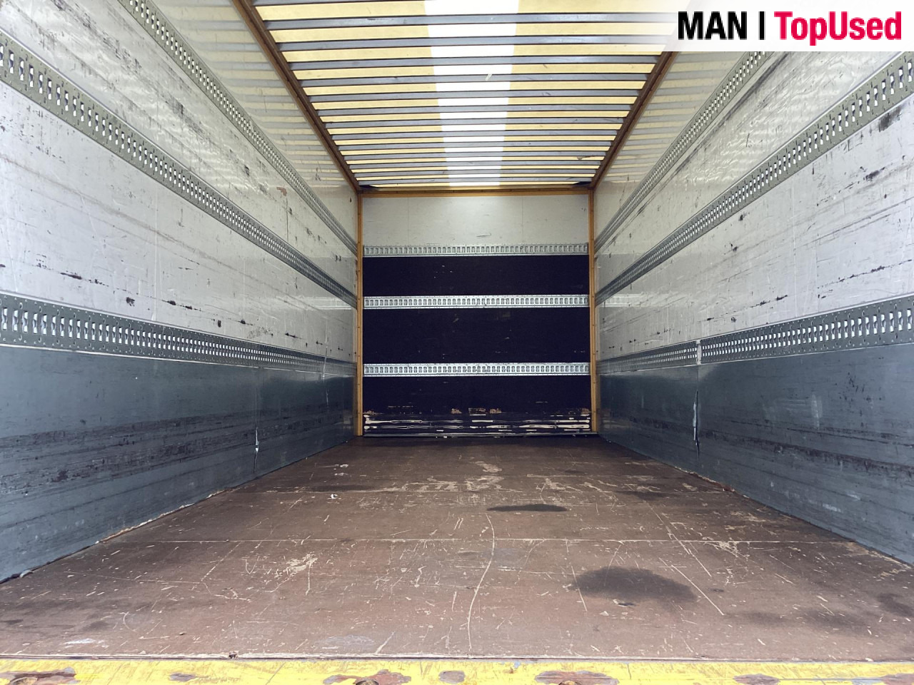 MAN TGM 18.290 4X2 LL - Dobozos felépítményű teherautó: 5 kép. MAN TGM 18.290 4X2 LL - Dobozos felépítményű teherautó: 5 kép.