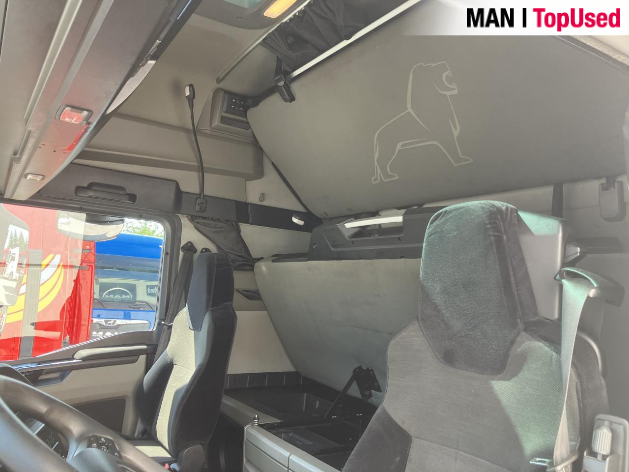 MAN TGX 18.470 4x2 BL SA - Nyergesvontató: 3 kép. MAN TGX 18.470 4x2 BL SA - Nyergesvontató: 3 kép.