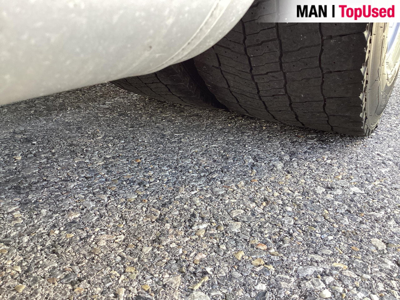 MAN TGX 18.470 4x2 BL SA - Nyergesvontató: 2 kép. MAN TGX 18.470 4x2 BL SA - Nyergesvontató: 2 kép.