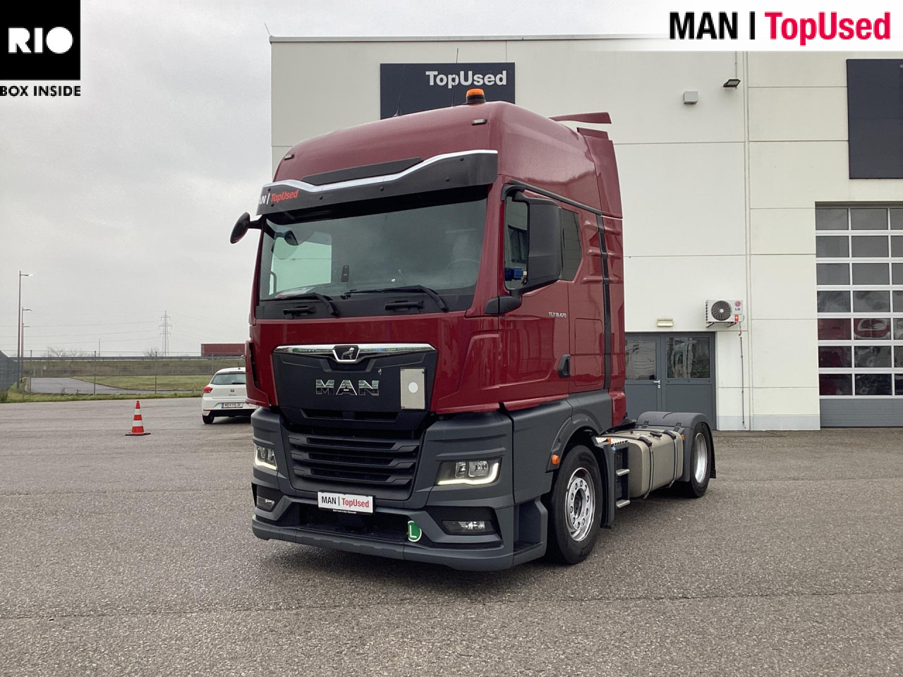 MAN TGX 18.470 4x2 LL SA - Nyergesvontató: 1 kép. MAN TGX 18.470 4x2 LL SA - Nyergesvontató: 1 kép.