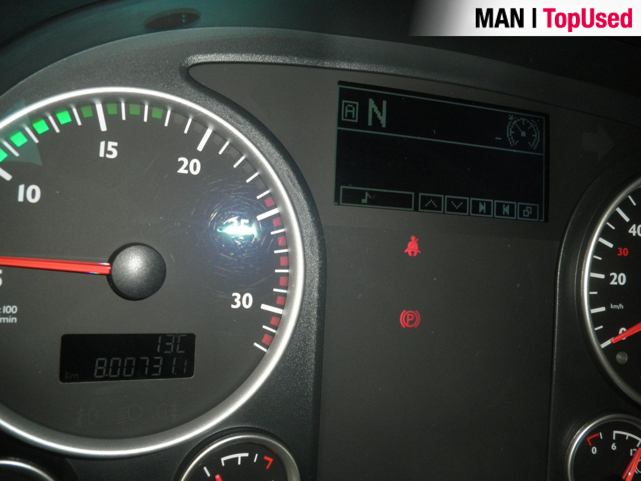 MAN TGX 18.500 4X2 BLS - Nyergesvontató: 4 kép. MAN TGX 18.500 4X2 BLS - Nyergesvontató: 4 kép.