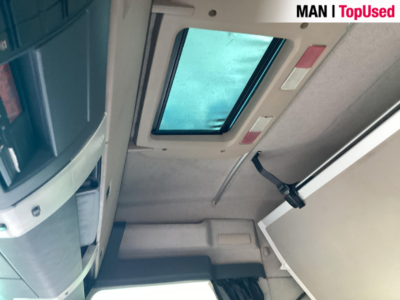 MAN TGX 18.510 4X2 BLS - Nyergesvontató: 5 kép. MAN TGX 18.510 4X2 BLS - Nyergesvontató: 5 kép.