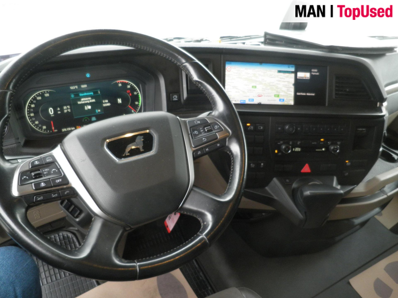 MAN reserviert StW TGX 18.510 4x2 LL SA - Nyergesvontató: 5 kép. MAN reserviert StW TGX 18.510 4x2 LL SA - Nyergesvontató: 5 kép.