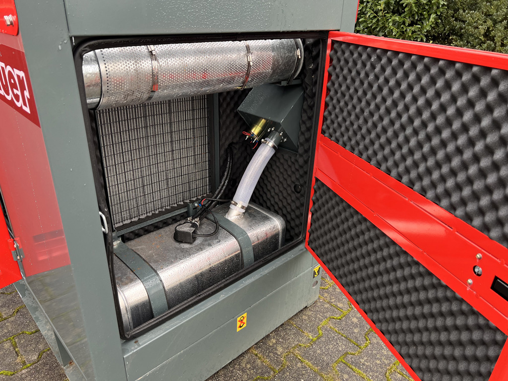 BAUER GFS 50 kW generator 62.5 KVA - Áramfejlesztő: 5 kép. BAUER GFS 50 kW generator 62.5 KVA - Áramfejlesztő: 5 kép.