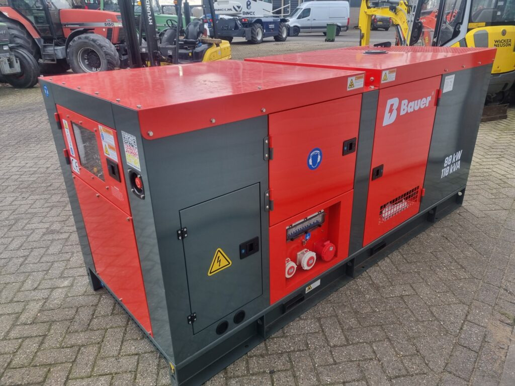 BAUER GFS-80 kW diesel generator - Áramfejlesztő: 2 kép. BAUER GFS-80 kW diesel generator - Áramfejlesztő: 2 kép.