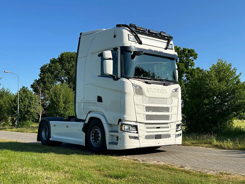 Scania 540S NGS | 4x2 NB | 4 BALOON SUSP. | PARK-COOLER | RETARDER | FULL-AIR | PTO PREP. | ACC | - Nyergesvontató: 2 kép. Scania 540S NGS | 4x2 NB | 4 BALOON SUSP. | PARK-COOLER | RETARDER | FULL-AIR | PTO PREP. | ACC | - Nyergesvontató: 2 kép.