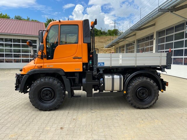 Unimog 300 - U300 405 28539 mit Wandlerkupplung Me - Többcélú/ Speciális jármű: 4 kép. Unimog 300 - U300 405 28539 mit Wandlerkupplung Me - Többcélú/ Speciális jármű: 4 kép.