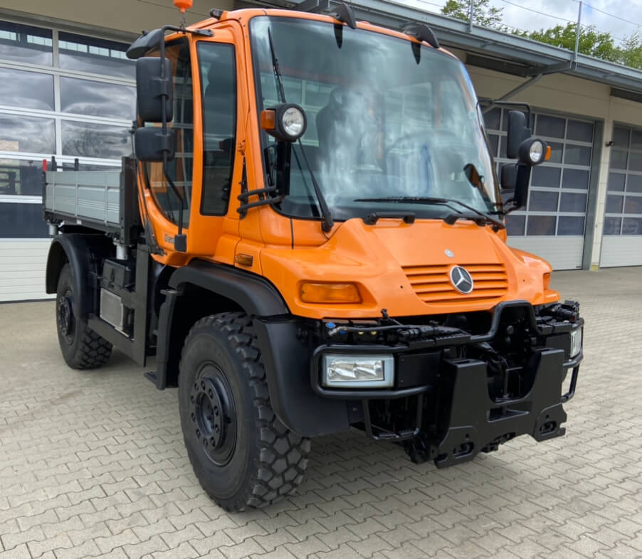 Unimog 500 - U500 405 33387 Mercedes Benz 405 - Többcélú/ Speciális jármű: 3 kép. Unimog 500 - U500 405 33387 Mercedes Benz 405 - Többcélú/ Speciális jármű: 3 kép.