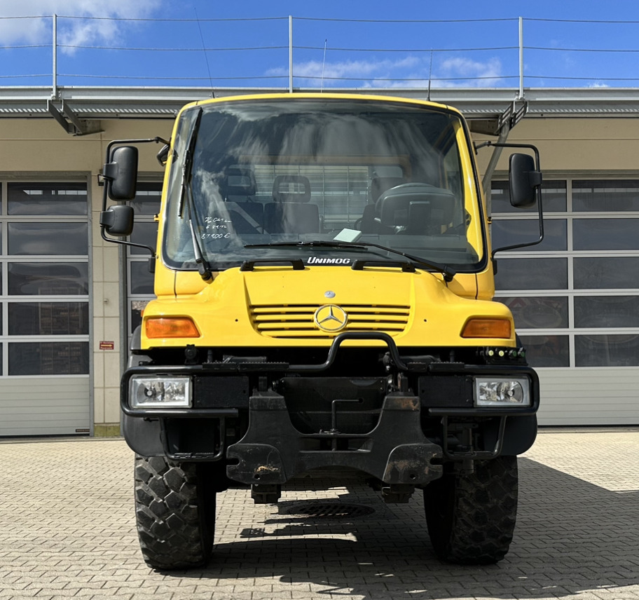 Unimog 400L - U400L 405 07997 Mercedes Benz 405 - Billenőplatós teherautó: 2 kép. Unimog 400L - U400L 405 07997 Mercedes Benz 405 - Billenőplatós teherautó: 2 kép.
