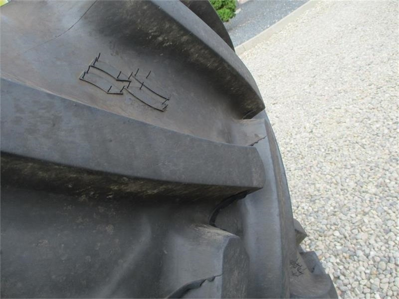 Alliance 650/65R38 Med nye dæk og ring med 8 låse - Komplett kerék - Mezőgazdasági gépek: 2 kép. Alliance 650/65R38 Med nye dæk og ring med 8 låse - Komplett kerék - Mezőgazdasági gépek: 2 kép.