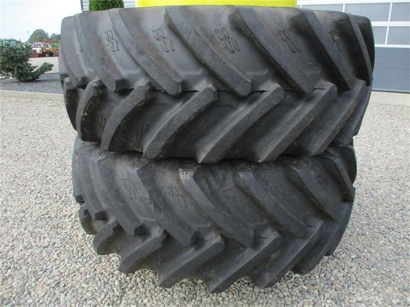 Alliance 650/65R38 Med nye dæk og ring med 8 låse - Komplett kerék - Mezőgazdasági gépek: 3 kép. Alliance 650/65R38 Med nye dæk og ring med 8 låse - Komplett kerék - Mezőgazdasági gépek: 3 kép.