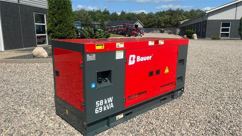 Bauer GFS-50 ATS, 50 kW/62,5 kVA - Áramfejlesztő: 3 kép. Bauer GFS-50 ATS, 50 kW/62,5 kVA - Áramfejlesztő: 3 kép.