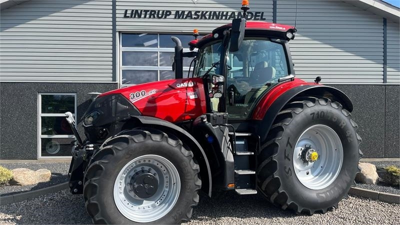 Case IH Optum 300 CVX AFS Connect med frontlift og SafeGua - Traktor: 1 kép. Case IH Optum 300 CVX AFS Connect med frontlift og SafeGua - Traktor: 1 kép.