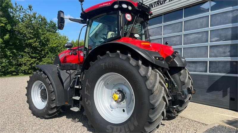 Case IH Optum 300 CVX AFS Connect med frontlift og SafeGua - Traktor: 3 kép. Case IH Optum 300 CVX AFS Connect med frontlift og SafeGua - Traktor: 3 kép.