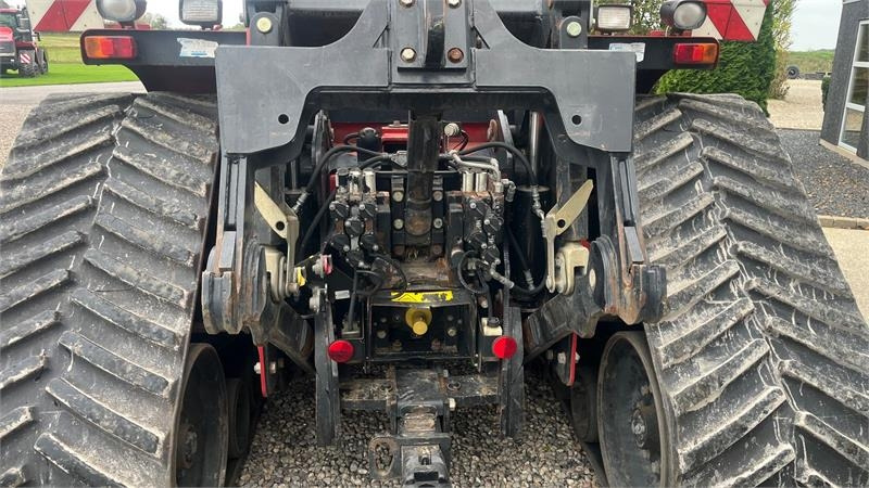 Case IH STX 450 QuadTrac - Traktor: 4 kép. Case IH STX 450 QuadTrac - Traktor: 4 kép.