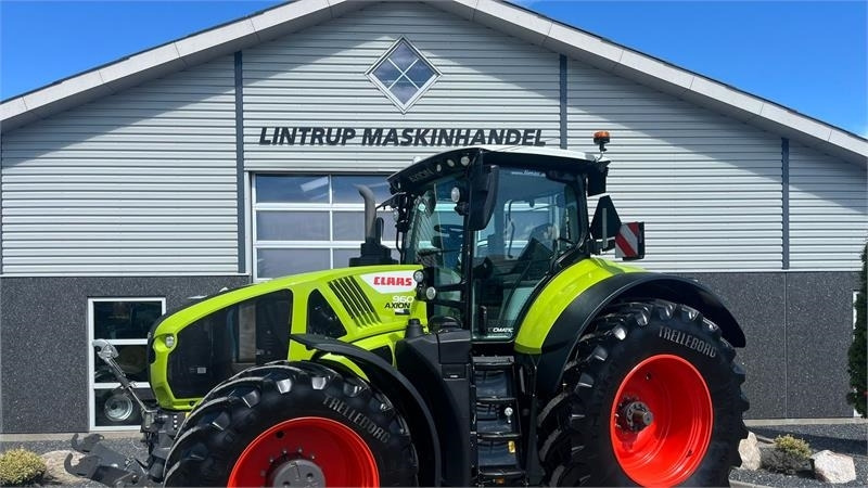 Claas Axion 960 Med GPS anlæg og stor dæk montering. Dan - Traktor: 1 kép. Claas Axion 960 Med GPS anlæg og stor dæk montering. Dan - Traktor: 1 kép.