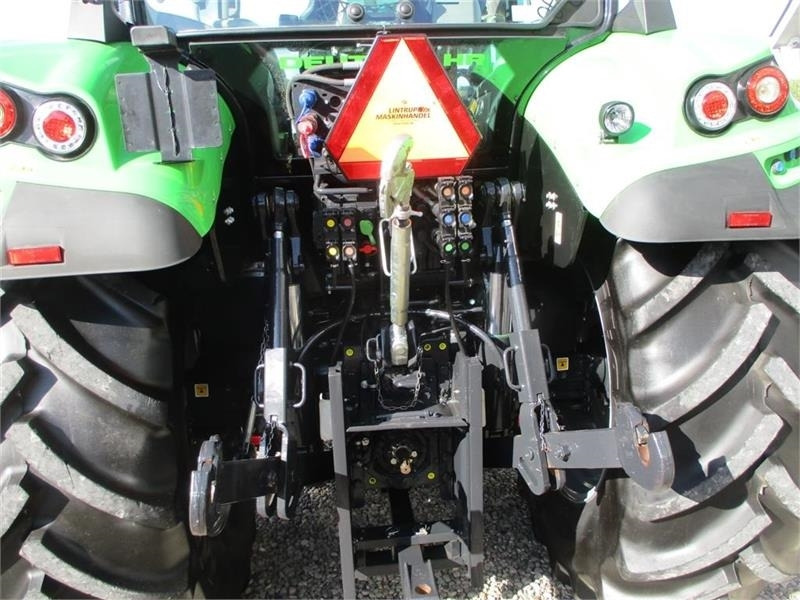 Deutz-fahr Agrotron 6165 RcShift Med frontlæsser og frontlift - Traktor: 5 kép. Deutz-fahr Agrotron 6165 RcShift Med frontlæsser og frontlift - Traktor: 5 kép.