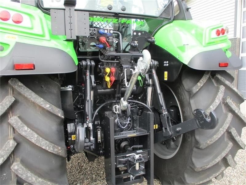 Deutz-fahr Agrotron 6205G New and Unused tractor  - Traktor: 3 kép. Deutz-fahr Agrotron 6205G New and Unused tractor  - Traktor: 3 kép.