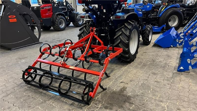 Dk-Tec Såbedsharve Fabriksny 120cm med efterruller som er - Borona: 5 kép. Dk-Tec Såbedsharve Fabriksny 120cm med efterruller som er - Borona: 5 kép.