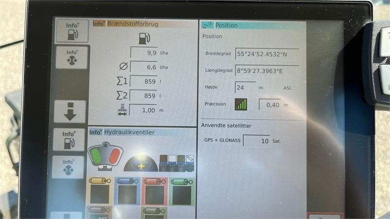 Traktor Fendt 826 Vario Pæn godt udstyret traktor.: 12 kép.