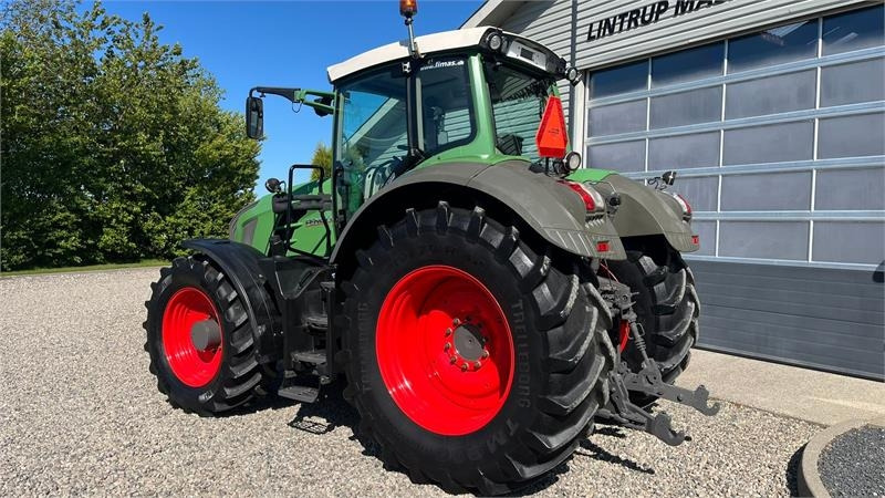 Fendt 828 Profi model. Meget flot traktor med nye fordæ - Traktor: 3 kép. Fendt 828 Profi model. Meget flot traktor med nye fordæ - Traktor: 3 kép.