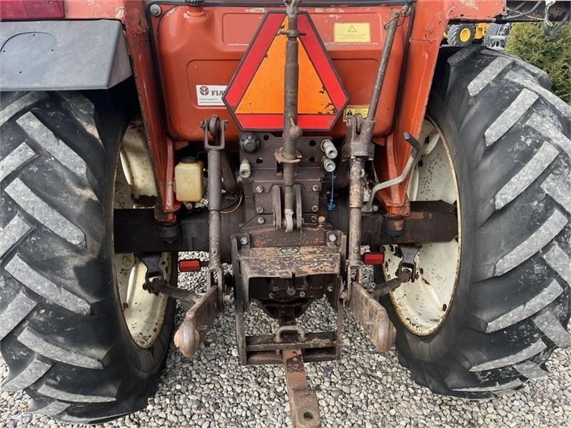 Fiat 70-90 Supercomfort - Traktor: 4 kép. Fiat 70-90 Supercomfort - Traktor: 4 kép.