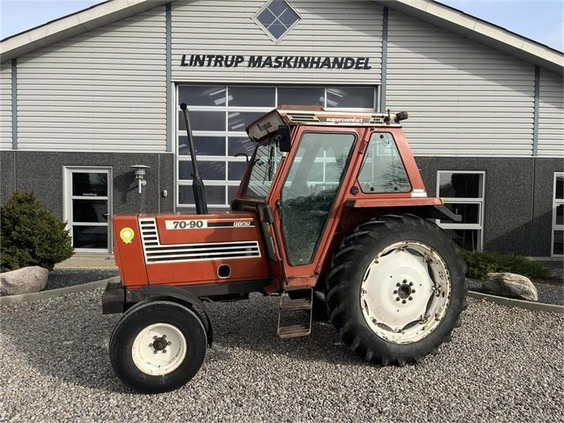 Fiat 70-90 Supercomfort - Traktor: 1 kép. Fiat 70-90 Supercomfort - Traktor: 1 kép.
