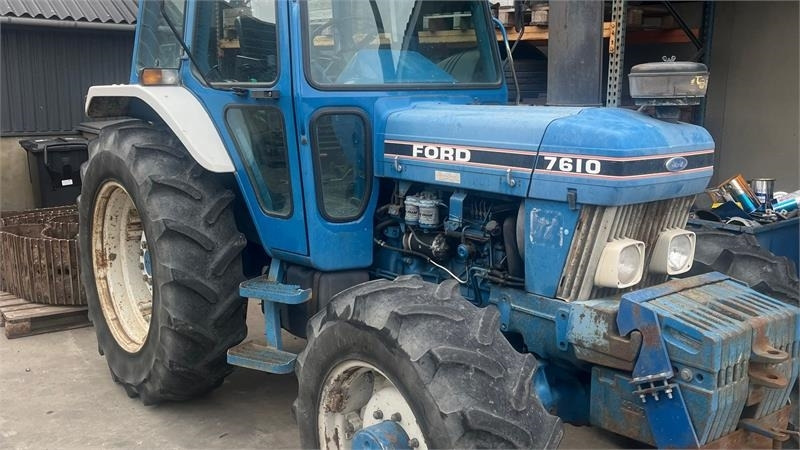 Ford 7610 F II KUN 2724 timer - Traktor: 1 kép. Ford 7610 F II KUN 2724 timer - Traktor: 1 kép.