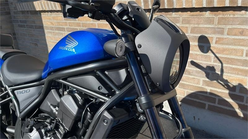 Motorkerékpár Honda 1100 Rebel, Ny Motorcykel til små penge, og vi byt: 7 kép.