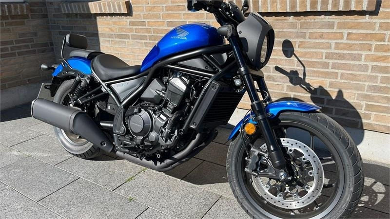 Motorkerékpár Honda 1100 Rebel, Ny Motorcykel til små penge, og vi byt: 6 kép.
