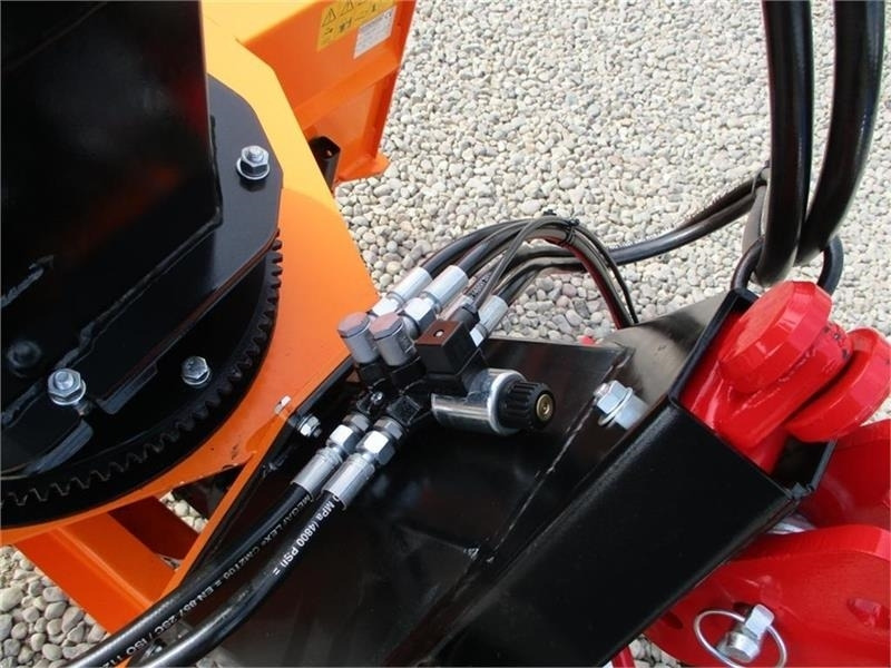 Hydromann 1200 SV hydraulisk tud ig side skift, HELT NY - Hófúvó: 5 kép. Hydromann 1200 SV hydraulisk tud ig side skift, HELT NY - Hófúvó: 5 kép.