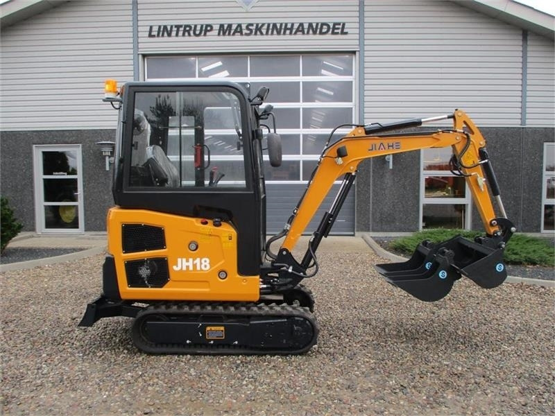 Jiahe JH18 MKII med Kubota motor og Danske CP hurtiskift - Minikotró: 5 kép. Jiahe JH18 MKII med Kubota motor og Danske CP hurtiskift - Minikotró: 5 kép.